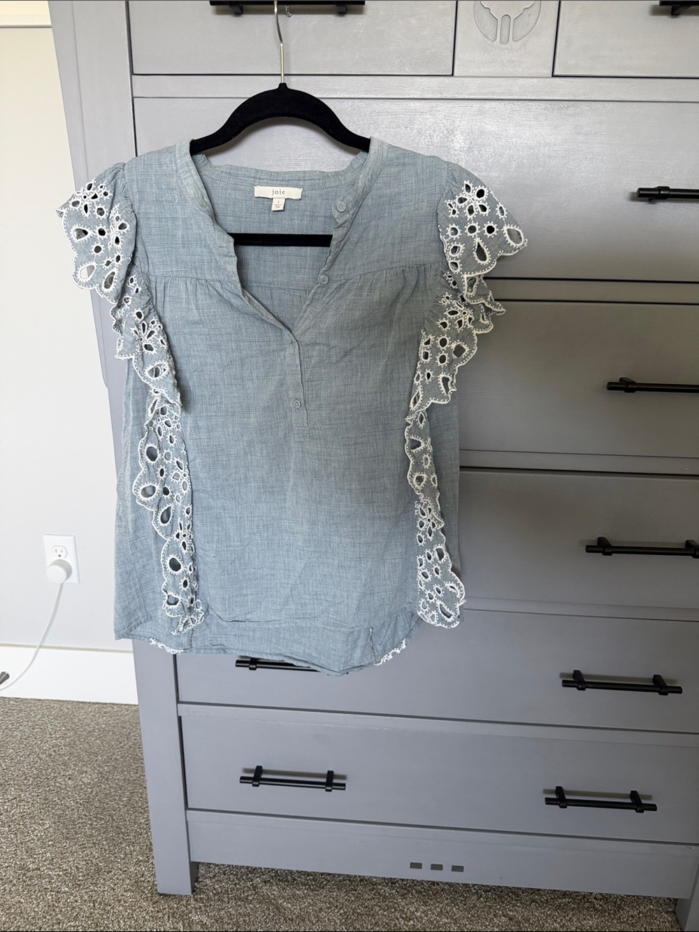 Joie Pale Blue Linen-Blend Eyelet Sleeve Top